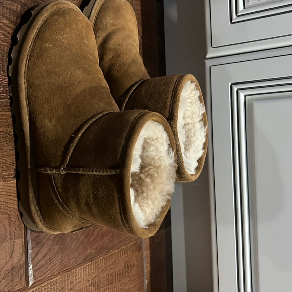 Bearpaw mini boots